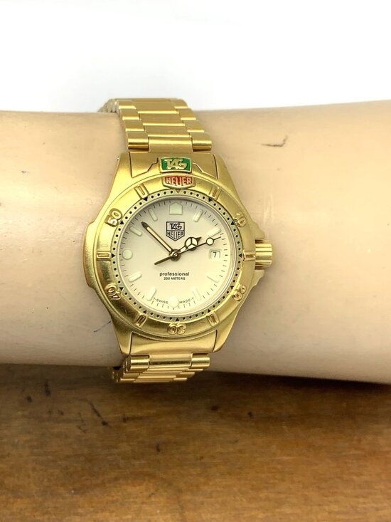 Tag Heuer Women\'s Watch 994.708A Swiss Quartz Gold Tone Stainless Steel 28mm main image 12